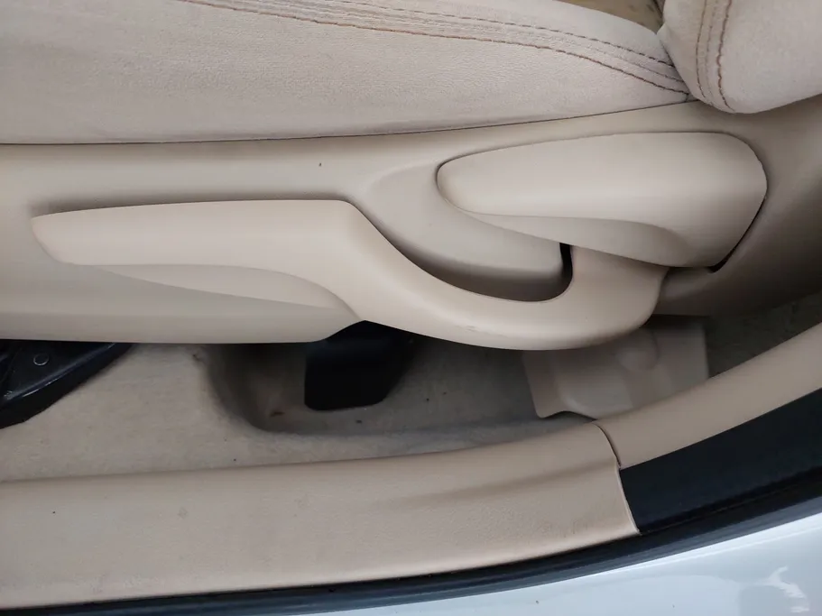 تويوتا يارس Y 2022 