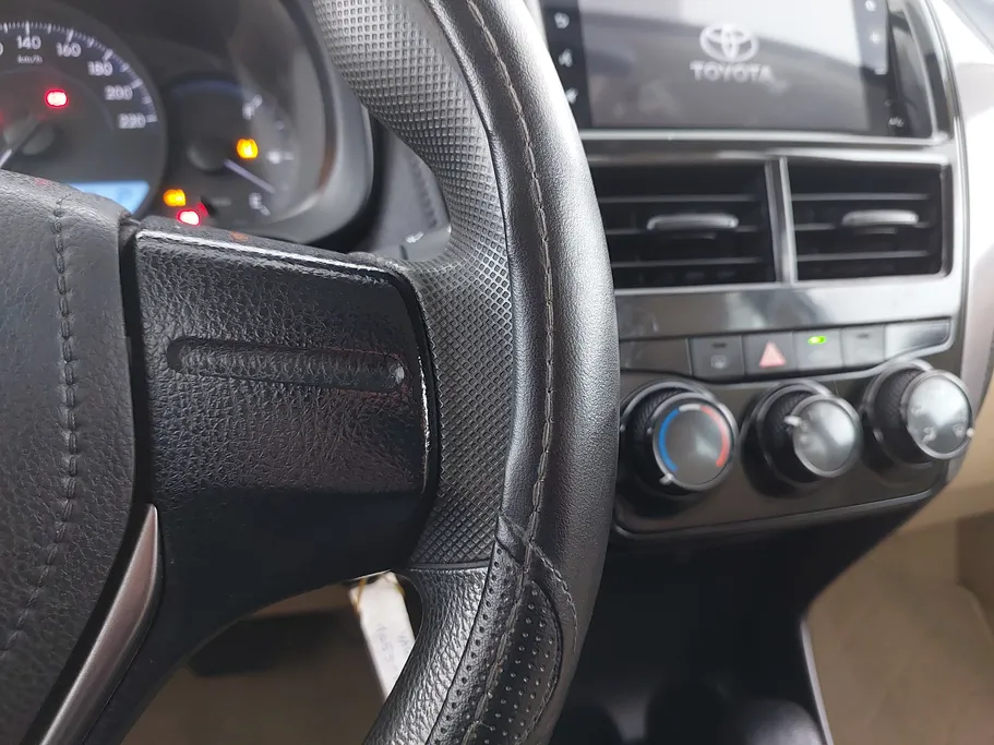 تويوتا يارس Y 2022 