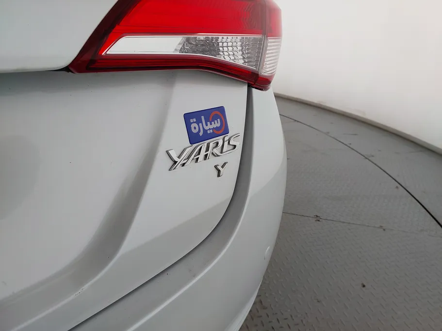 تويوتا يارس Y 2022 