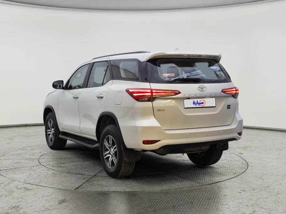 2022 Toyota Fortuner GX 