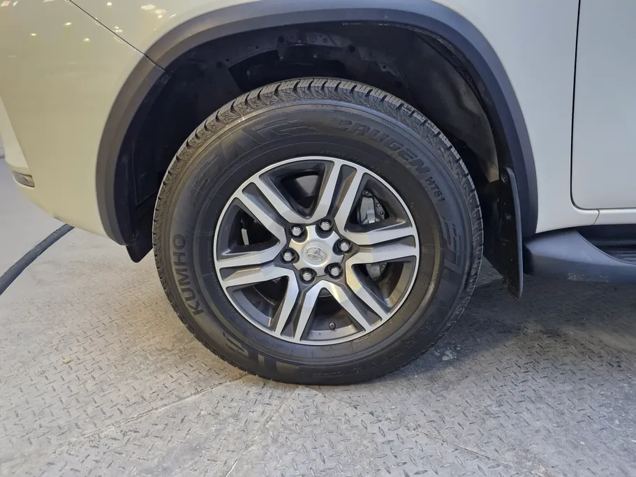 2022 Toyota Fortuner GX 