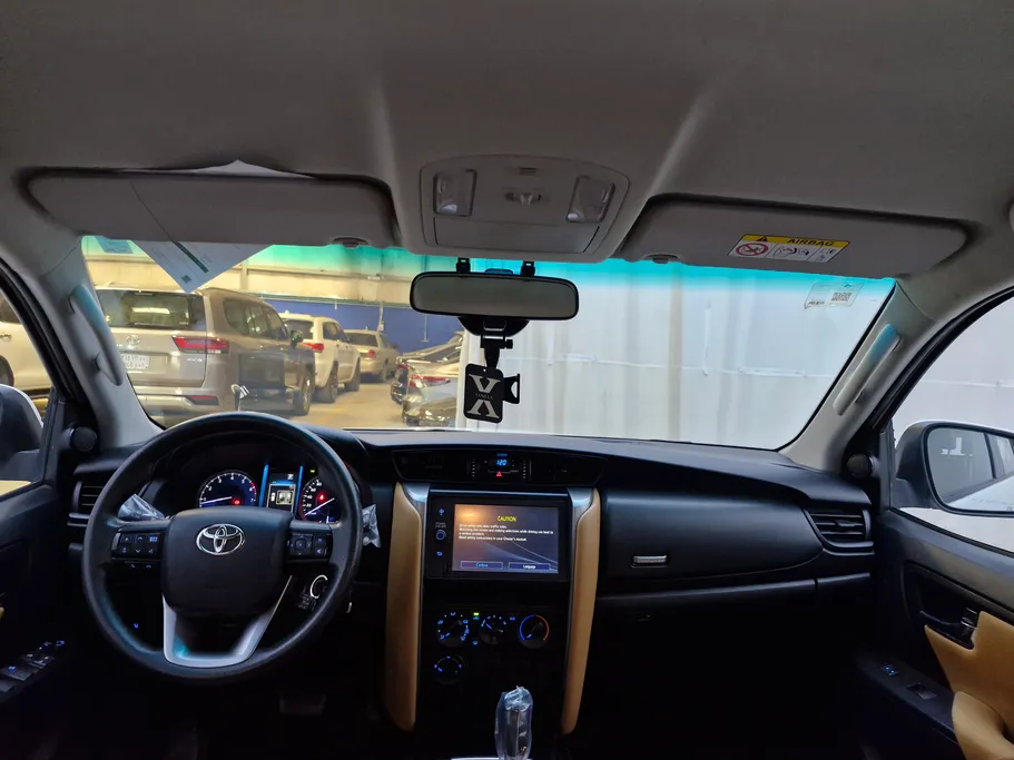 2022 Toyota Fortuner GX 