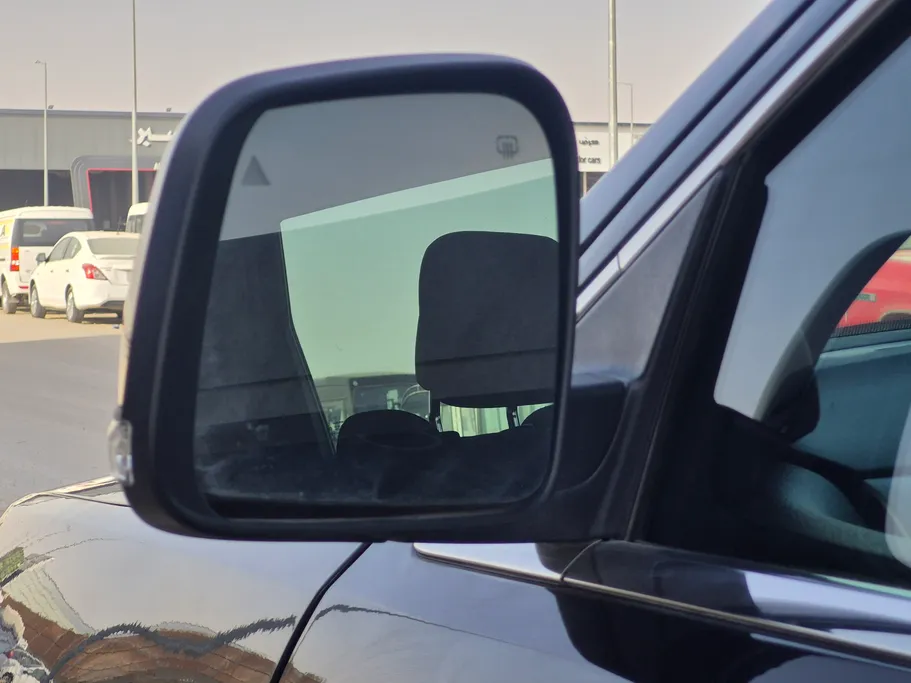 جيب جراند شيروكي لاريدو 2021 