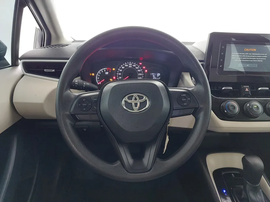 تويوتا كورولا XLI 2025 