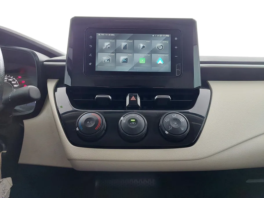 تويوتا كورولا XLI 2025 