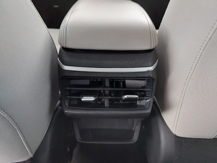 جيلي امجراند GS 2023 