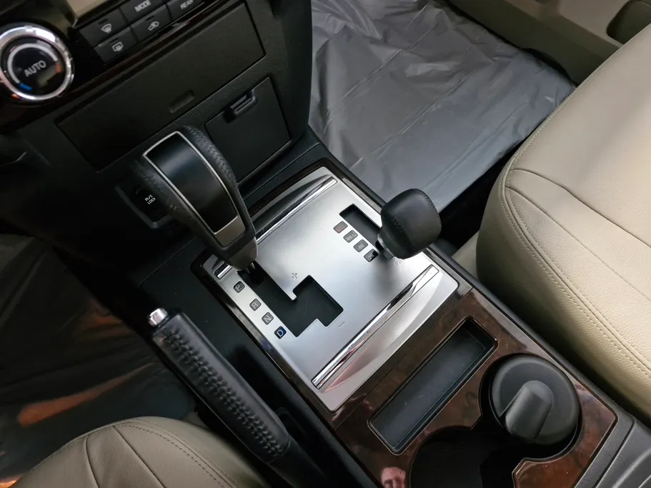 ميتسوبيشي باجيرو GLS 5Doors 2022 