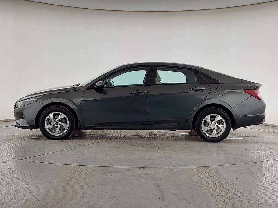 2022 Hyundai Elantra Fleet 