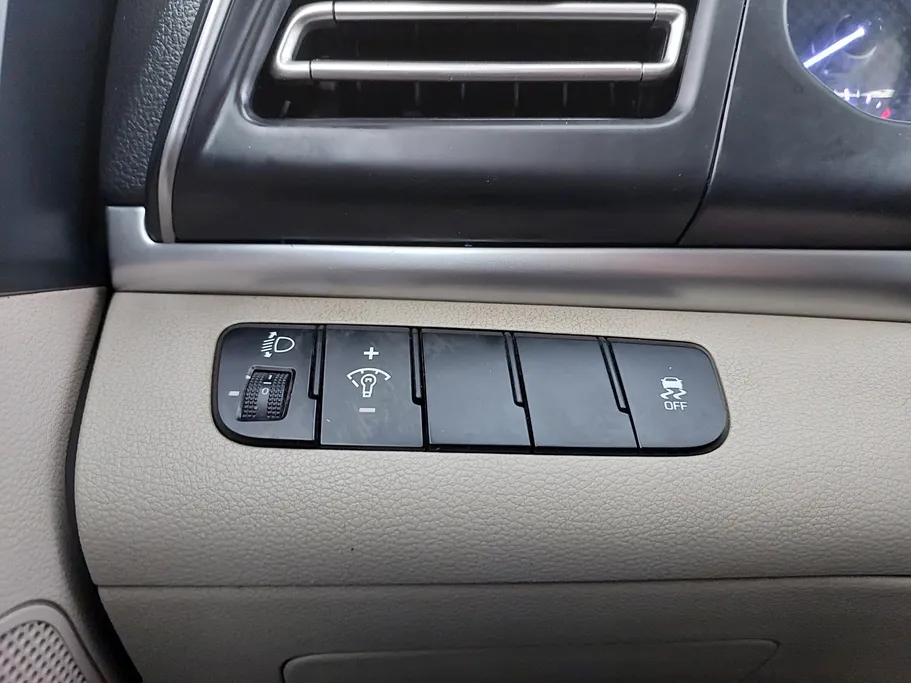 2020 Hyundai Elantra GL 