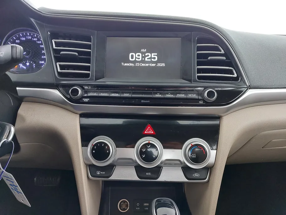 2020 Hyundai Elantra GL 