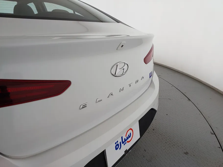 2020 Hyundai Elantra GL 