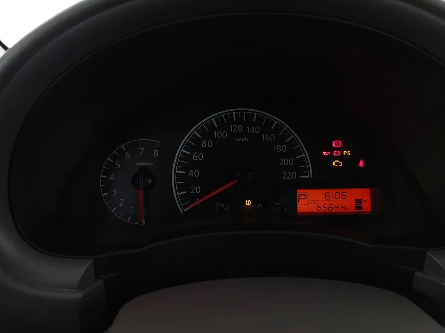 2023 Nissan Sunny SV Comfort 