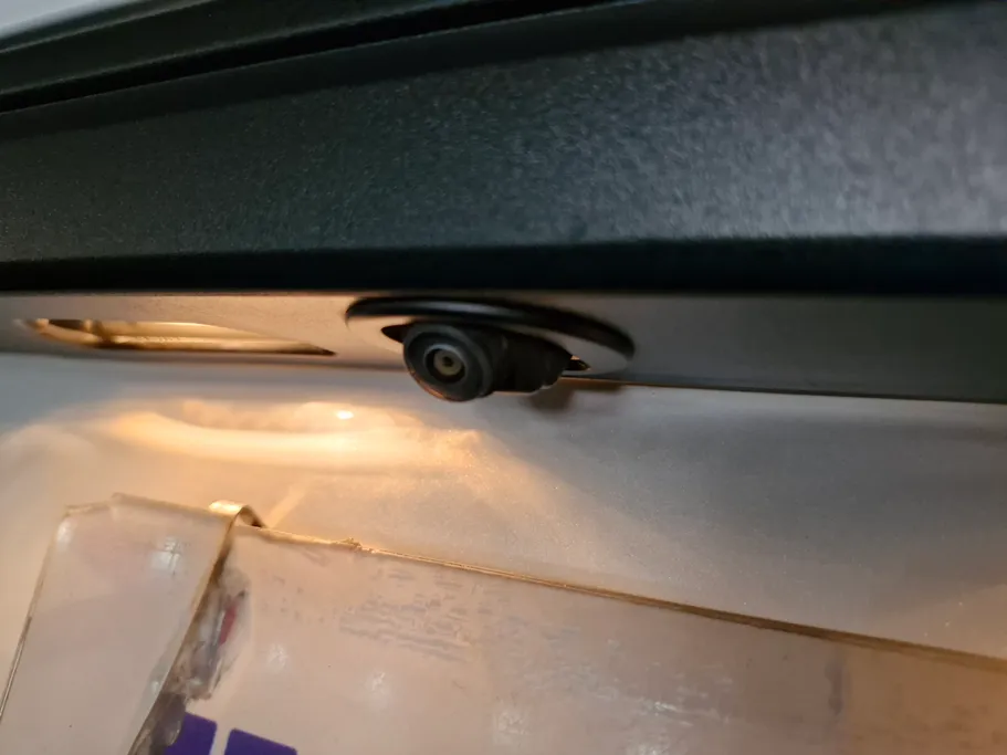 2023 Toyota Yaris  Y 