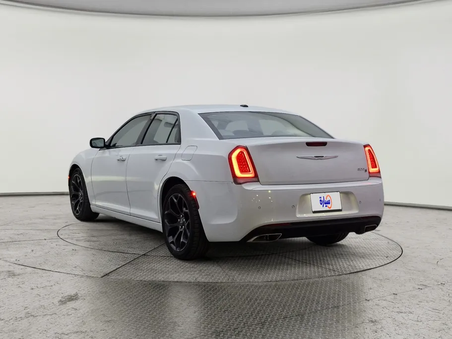 2021 Chrysler 300 S 