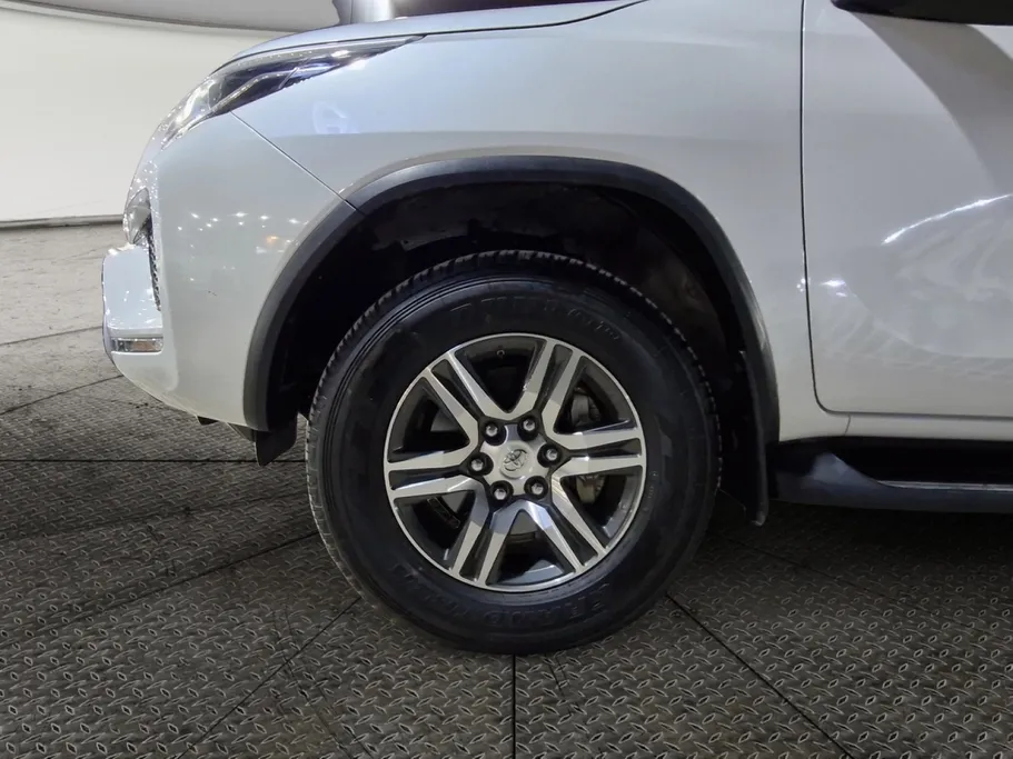 تويوتا فورتشنر GX 2023 