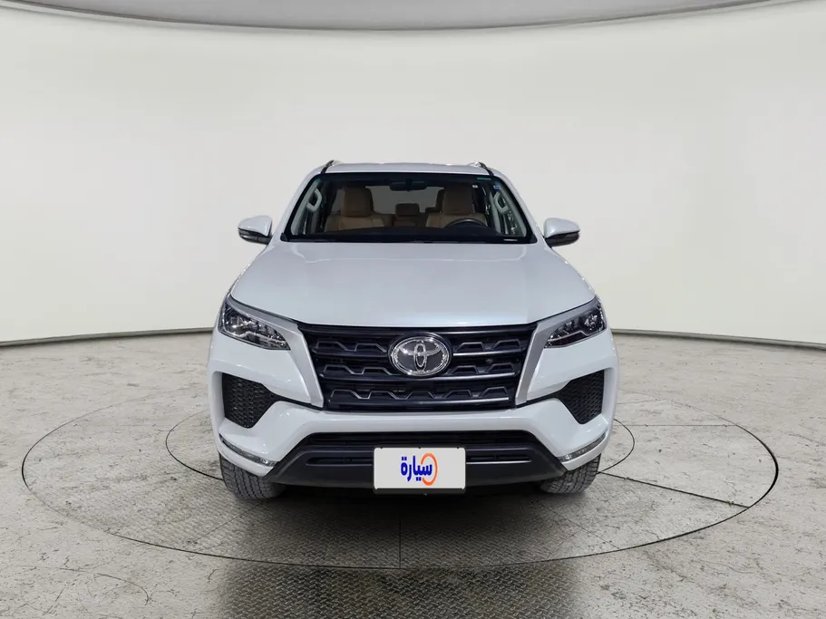 تويوتا فورتشنر GX 2023 