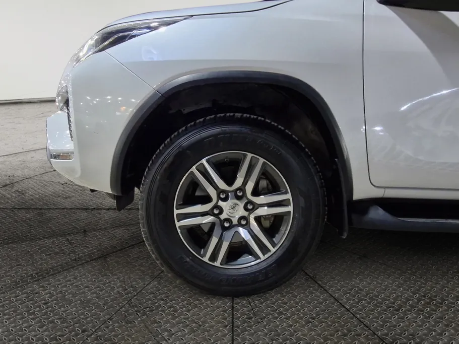 2023 Toyota Fortuner GX 