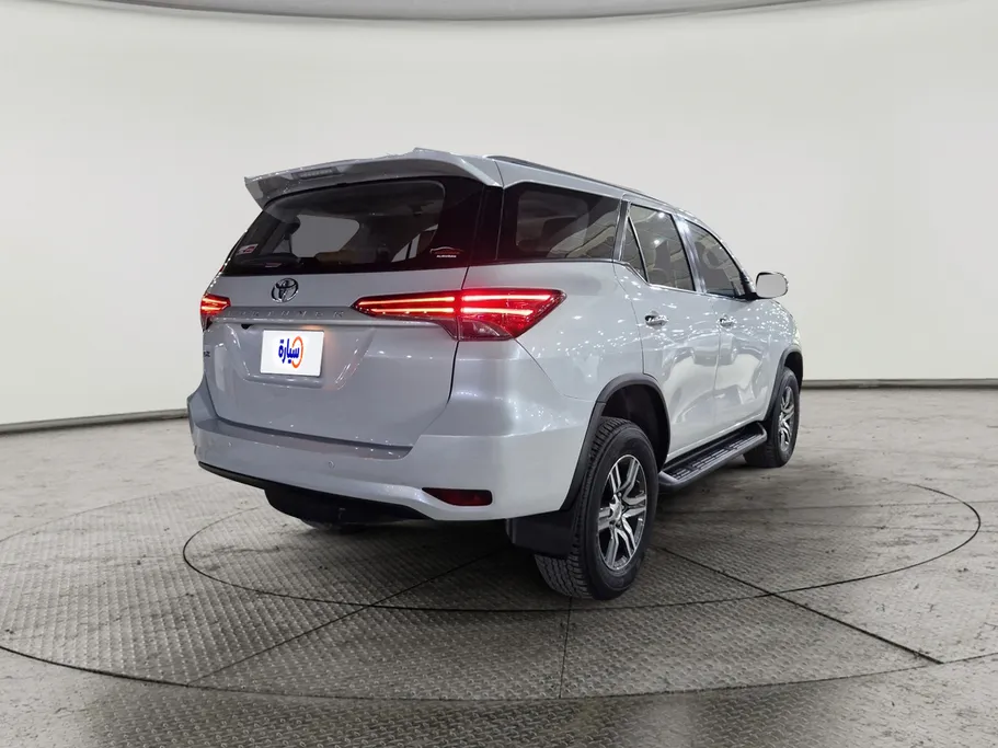 2023 Toyota Fortuner GX 