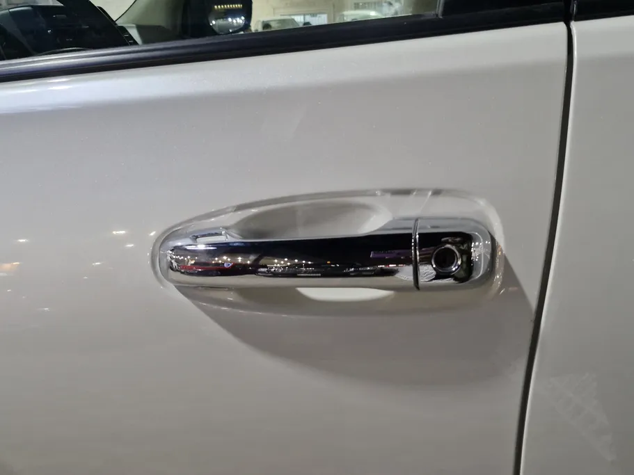 تويوتا برادو TXL 2023 