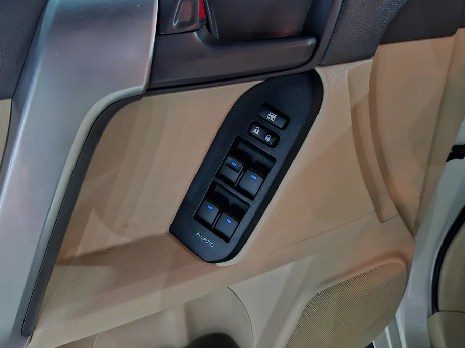 تويوتا برادو TXL 2023 