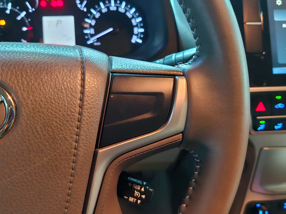 تويوتا برادو TXL 2023 