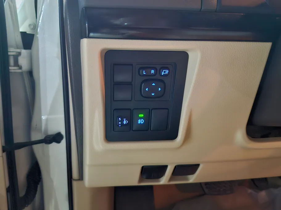 تويوتا برادو TXL 2023 