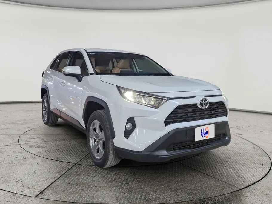 تويوتا راف فور LE 2023 