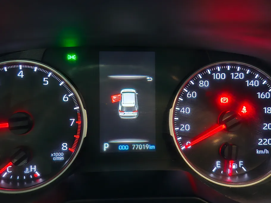 تويوتا راف فور LE 2023 