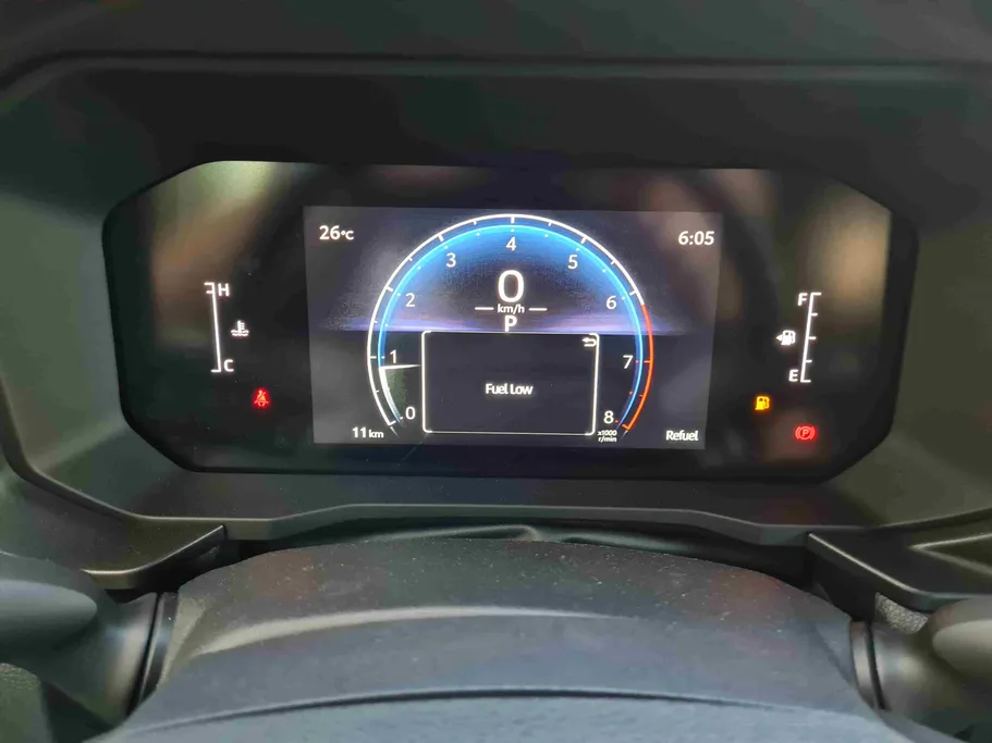 تويوتا برادو TXL1 2026 