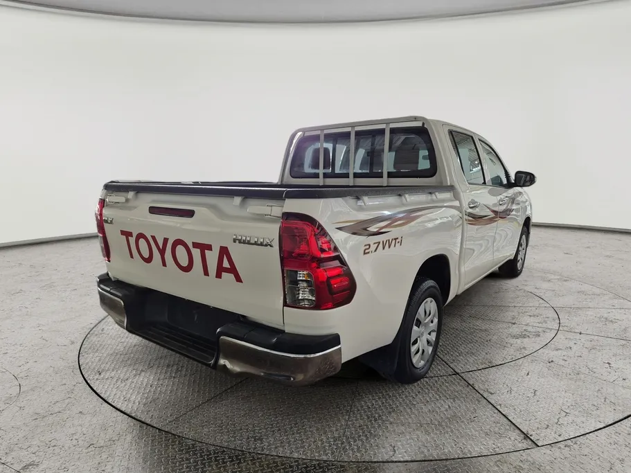 2022 Toyota Hilux GLX 