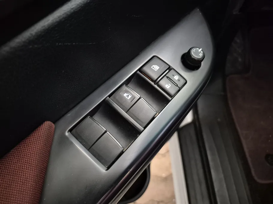 2022 Toyota Hilux GLX 