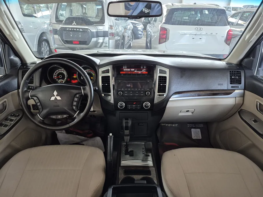 ميتسوبيشي باجيرو GLS 5Doors 2020 