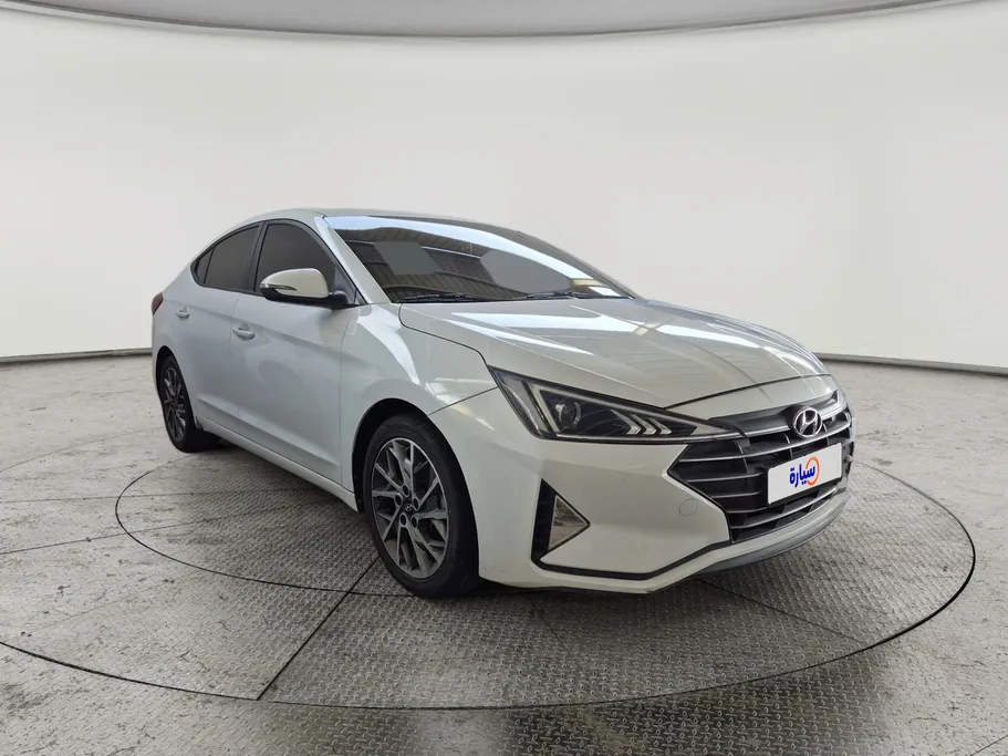 هيونداي أفانتي  2020 