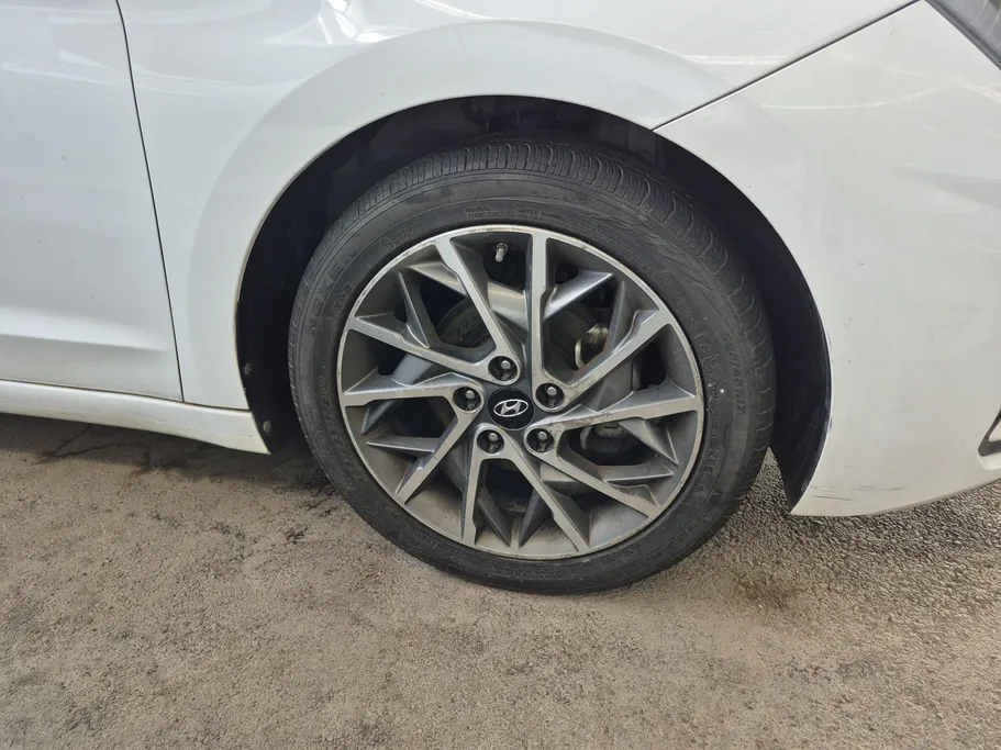 هيونداي أفانتي  2020 