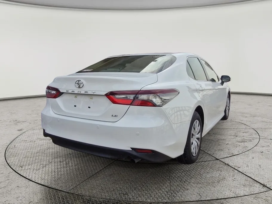 2022 Toyota Camry  LE 