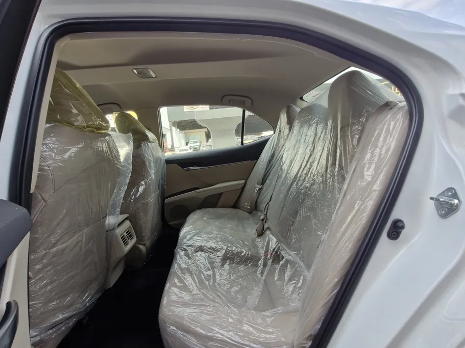 2022 Toyota Camry  LE 