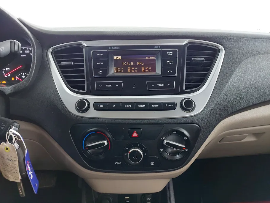 2022 Hyundai Accent Smart 