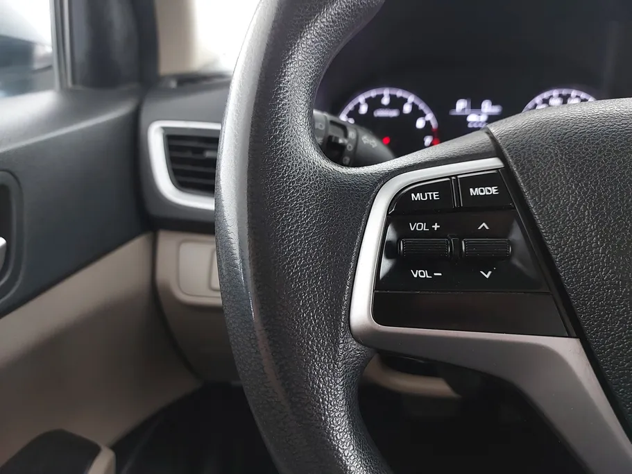 2022 Hyundai Accent Smart 