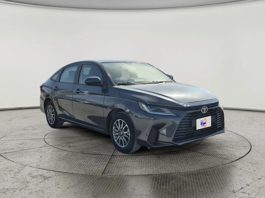 2024 Toyota Yaris  Y 