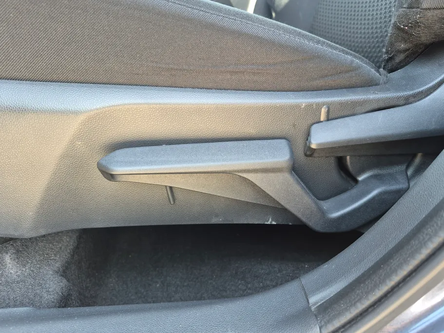 2024 Toyota Yaris  Y 