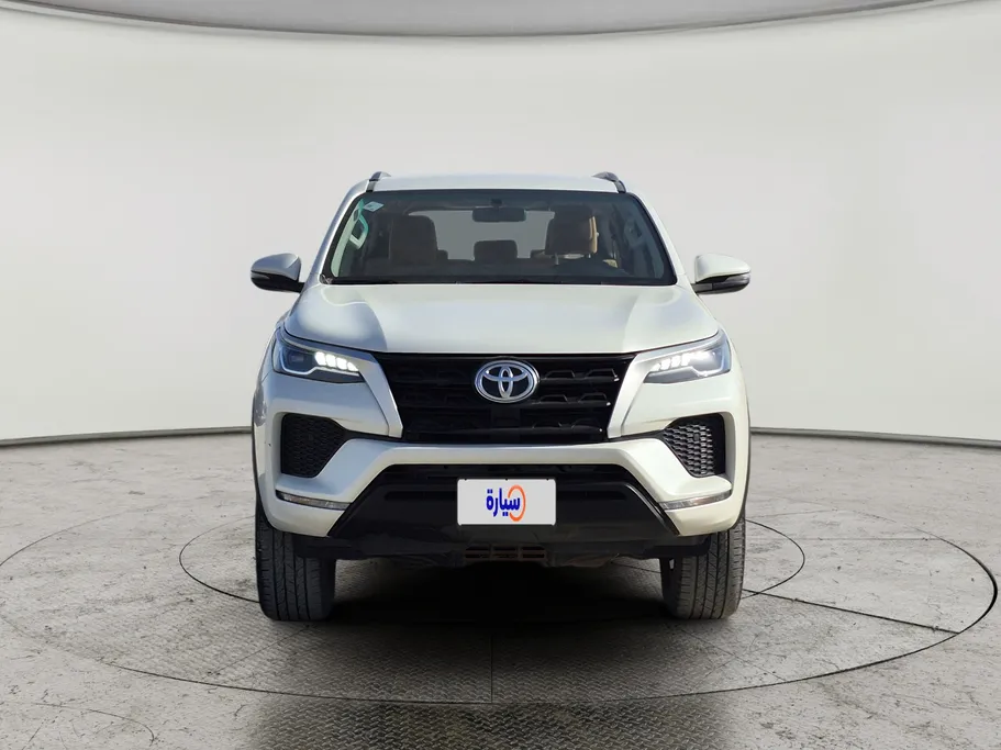 2022 Toyota Fortuner GX2 4x4 
