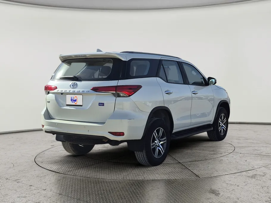 2022 Toyota Fortuner GX2 4x4 