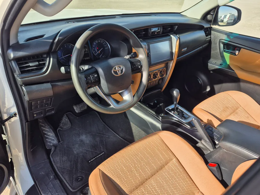 2022 Toyota Fortuner GX2 4x4 