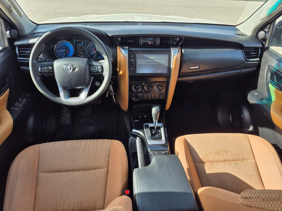 2022 Toyota Fortuner GX2 4x4 