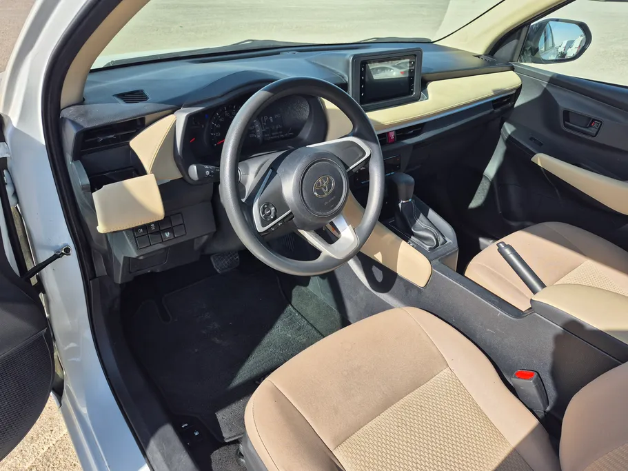 2024 Toyota Yaris  Y 