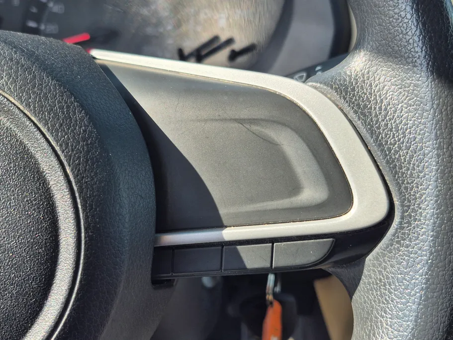 2024 Toyota Yaris  Y 