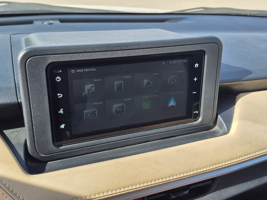 2024 Toyota Yaris  Y 