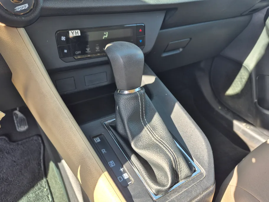 2024 Toyota Yaris  Y 