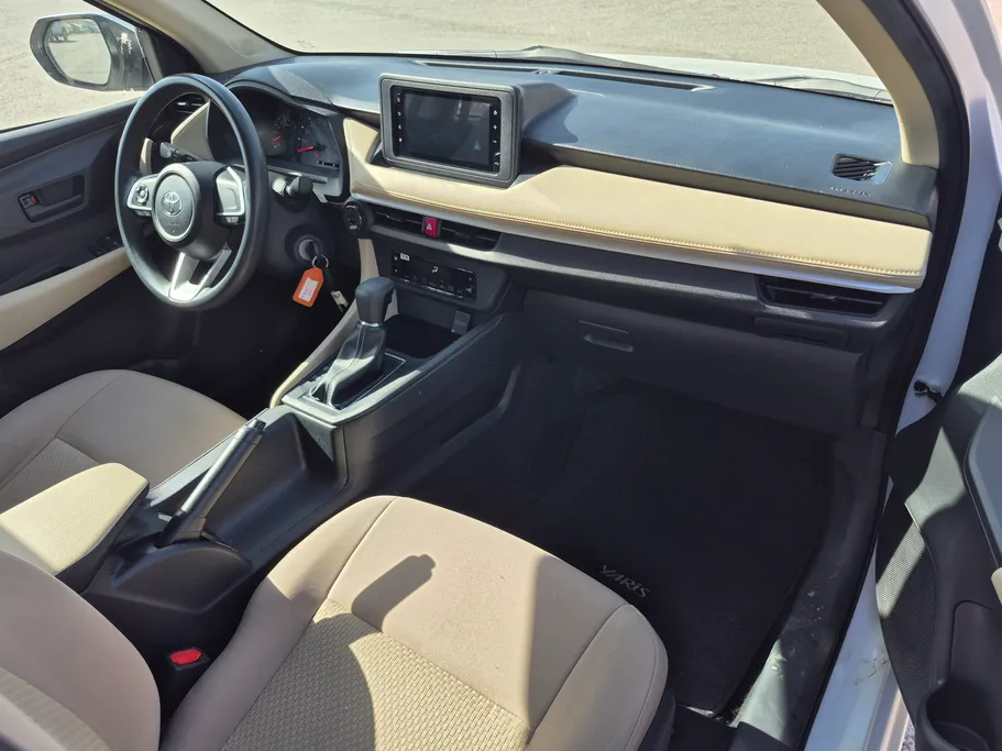 2024 Toyota Yaris  Y 