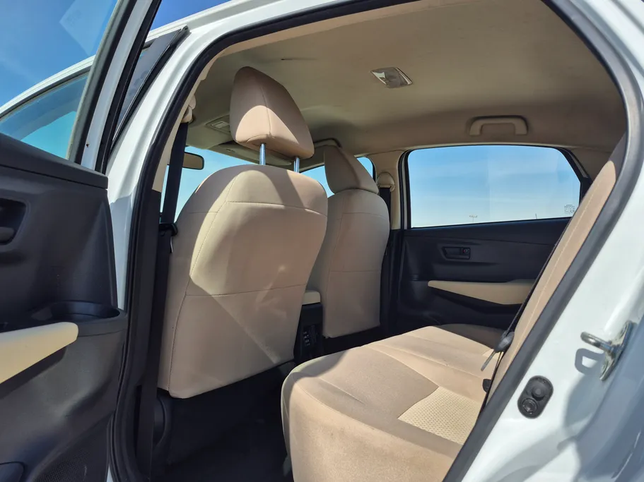 2024 Toyota Yaris  Y 